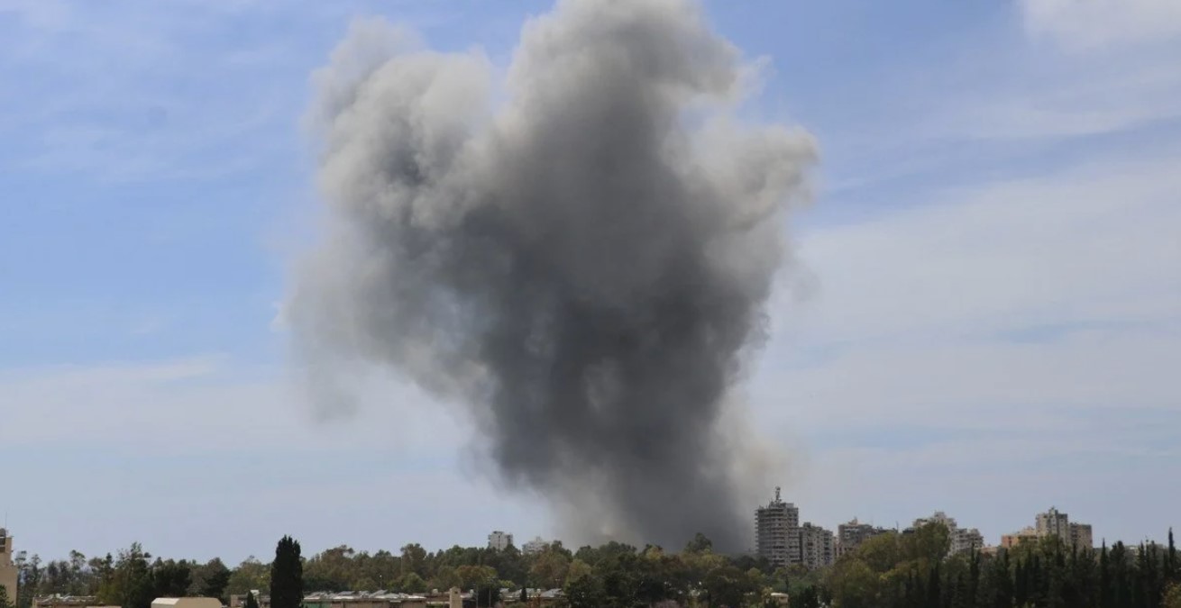 Вибухи на військовому полігоні під Хмельницьким: рятувальники звернулися до мешканців